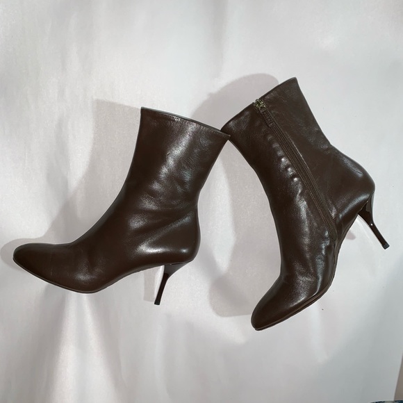 MINT CONDITION size 37 GUCCI brown leather BOOTS - Picture 1 of 8